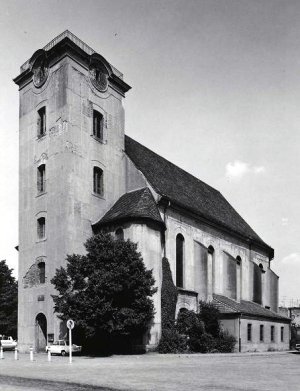 Stadtkirche Forst um ohne Turmhaube