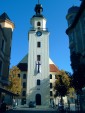 Stadtkirche Forst mit Linden