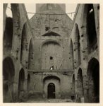 Blick auf den zerstörten Westbereich der Forster Stadtkirche um 1950